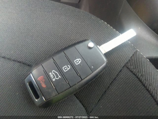 KNDJP3A5XK7681497 KIA SOUL +