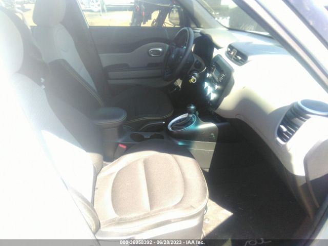 KNDJP3A53F7796383 KIA SOUL +