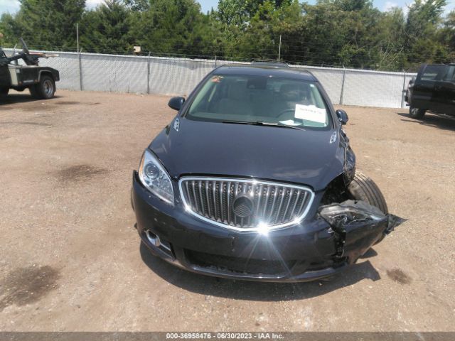 1G4PS5SK8F4110697 Buick Verano Leather Group