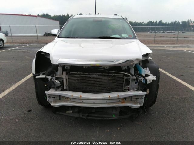 2GKFLUE38G6212629 GMC Terrain Slt