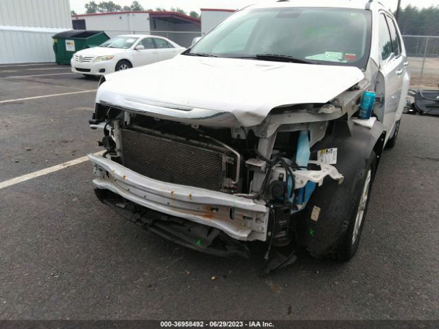 2GKFLUE38G6212629 GMC Terrain Slt