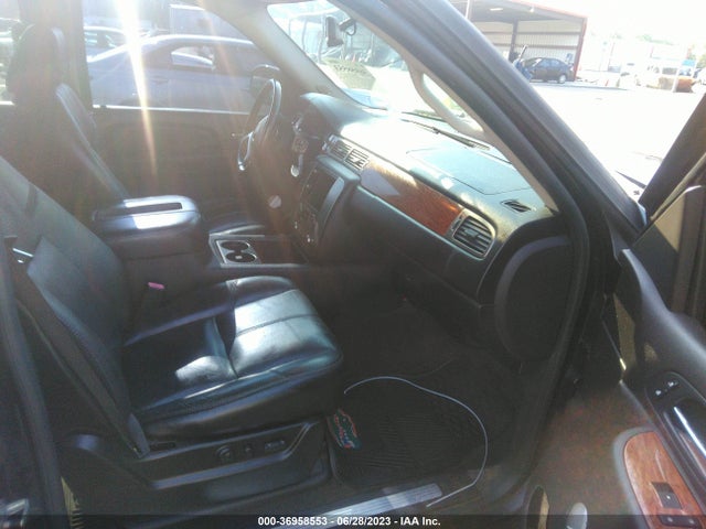 2007 GMC YUKON SLT VIN: 1GKFC13047R381350