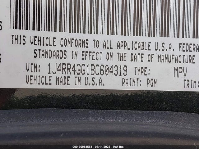 2011 JEEP GRAND CHEROKEE LAREDO VIN: 1J4RR4GG1BC604319