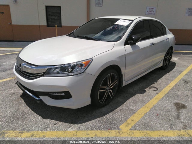 Honda Accord Sedan Sport 2016 1HGCR2F58GA199550 Image 2