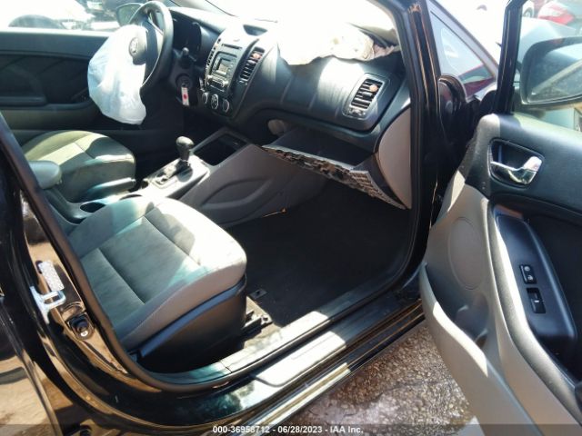 KNAFK4A66G5509681 KIA FORTE LX