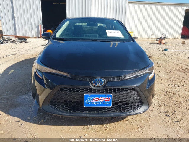 Toyota Corolla Hybrid Le 2021 JTDEAMDE7MJ005714 Image 4