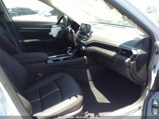 1N4BL4CW7PN400129 Nissan Altima 2.5 Sr