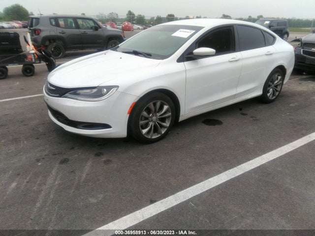 1C3CCCBBXFN564176 Chrysler 200 S