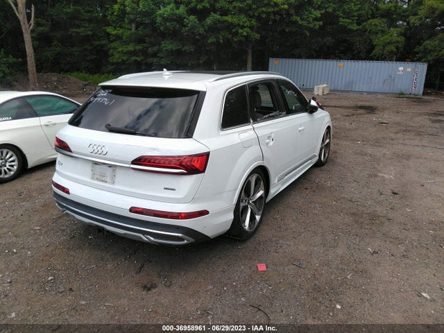 WA1VXAF7XMD022706 Audi Q7 Prestige