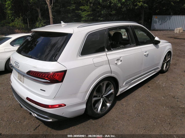 WA1VXAF7XMD022706 Audi Q7 Prestige