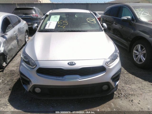 3KPF24ADXKE048175 KIA Forte Lxs
