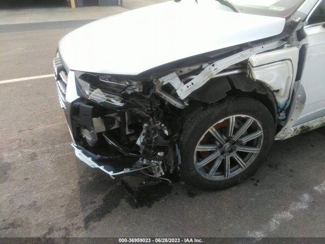 WA1VAAF75JD005888 Audi Q7 Prestige