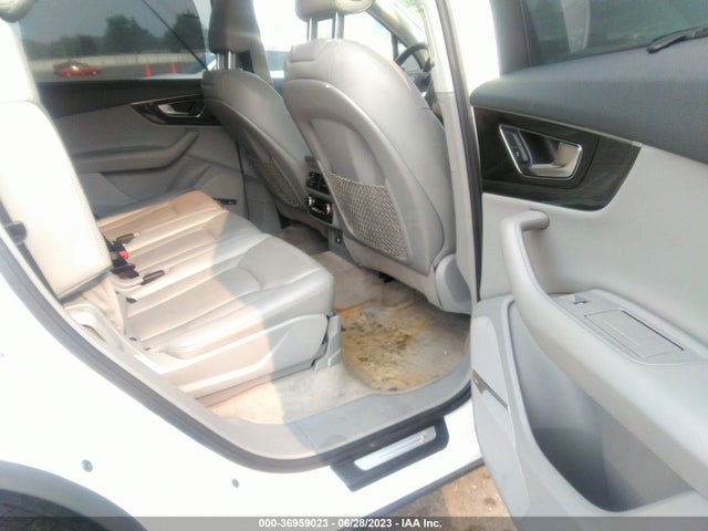 WA1VAAF75JD005888 Audi Q7 Prestige