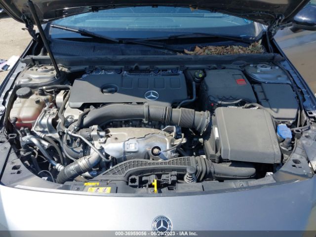 W1K3G4EB9LJ223538 Mercedes-Benz A-class A 220