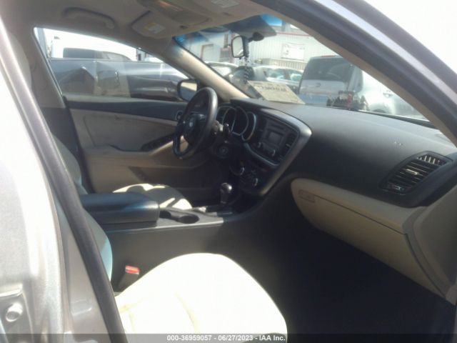 5XXGM4A79FG435287 KIA Optima Lx