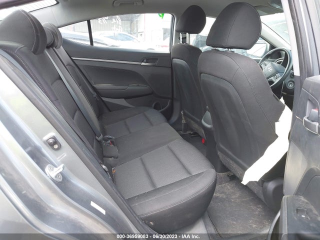 2018 HYUNDAI ELANTRA SE VIN: KMHD74LF2JU607057