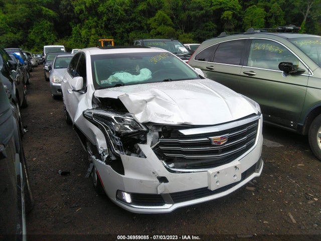 Cadillac XTS LUXURY 2018 2G61N5S35J9120834 Image 1