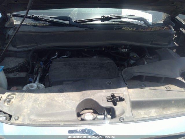 Honda Pilot Touring 2015 5FNYF3H96FB015246 Image 16
