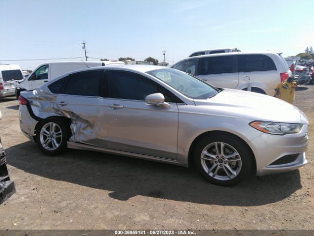 3FA6P0HD9JR189235 Ford FUSION SE