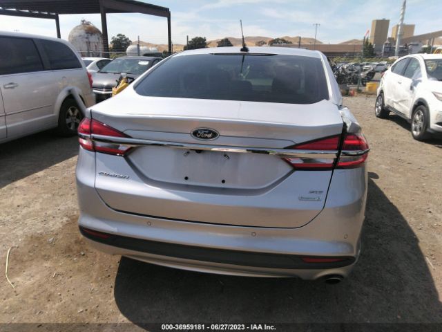 3FA6P0HD9JR189235 Ford FUSION SE