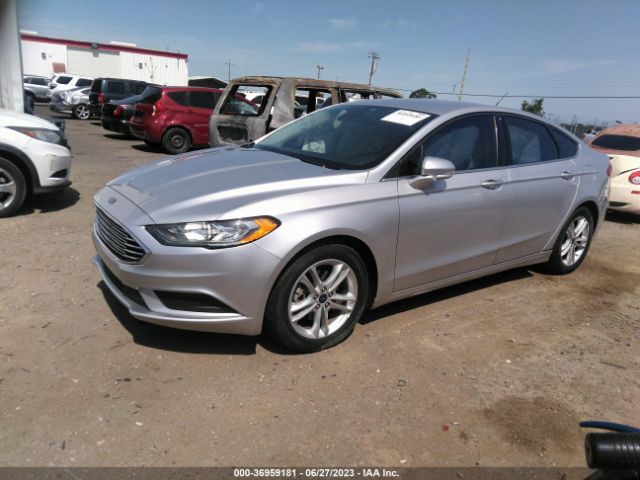 3FA6P0HD9JR189235 Ford FUSION SE