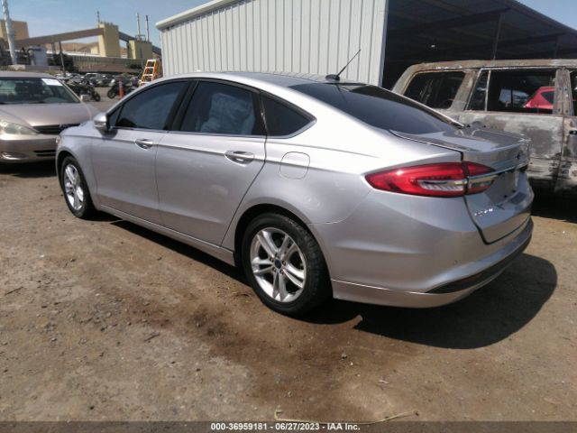 3FA6P0HD9JR189235 Ford FUSION SE