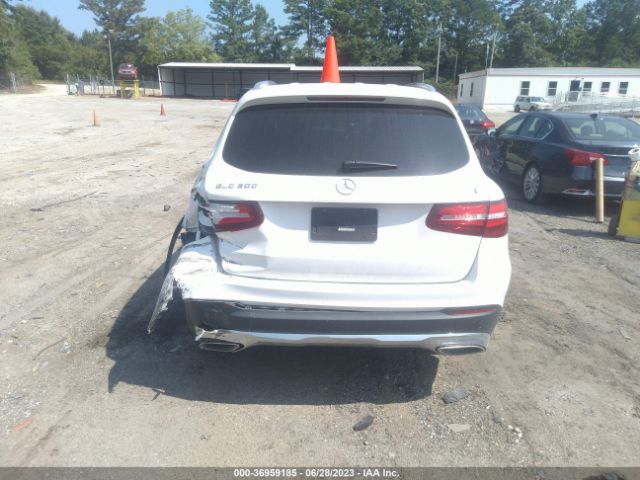 WDC0G4JB7HF121873 Mercedes-Benz GLC 300