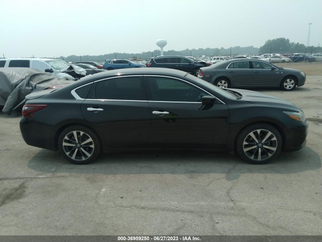 Nissan Altima 2.5 Sr 2017 1N4AL3AP5HN326826 Image 14
