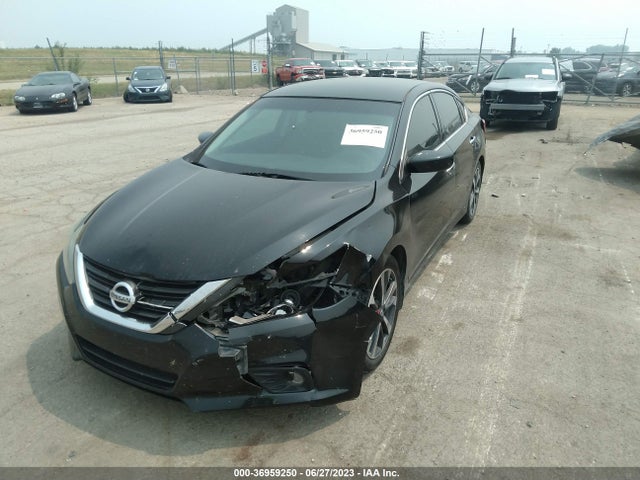 Nissan Altima 2.5 Sr 2017 1N4AL3AP5HN326826 Image 2