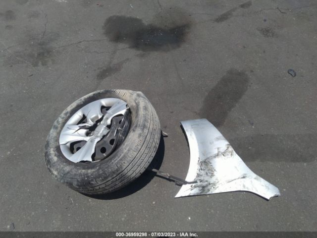 KNAFK4A68G5615209 KIA FORTE LX