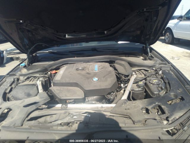 WBA13AG09NCH84126 BMW 530e
