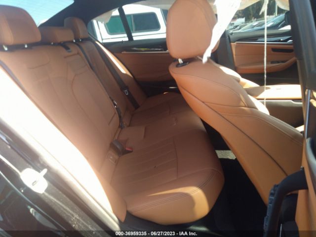 WBA13AG09NCH84126 BMW 530e