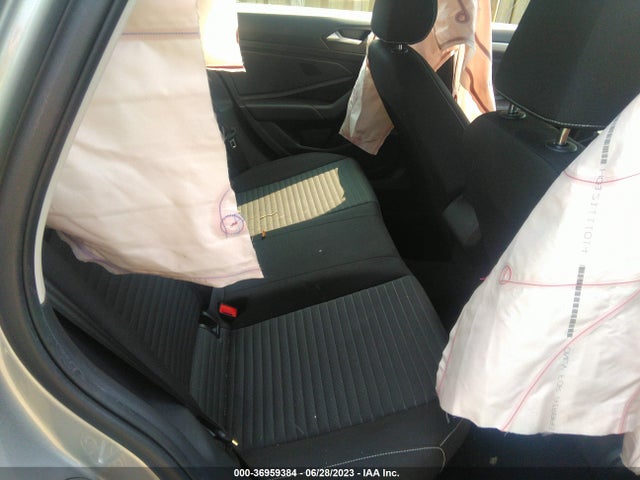 3VWCM7BU3NM001171 Volkswagen JETTA S