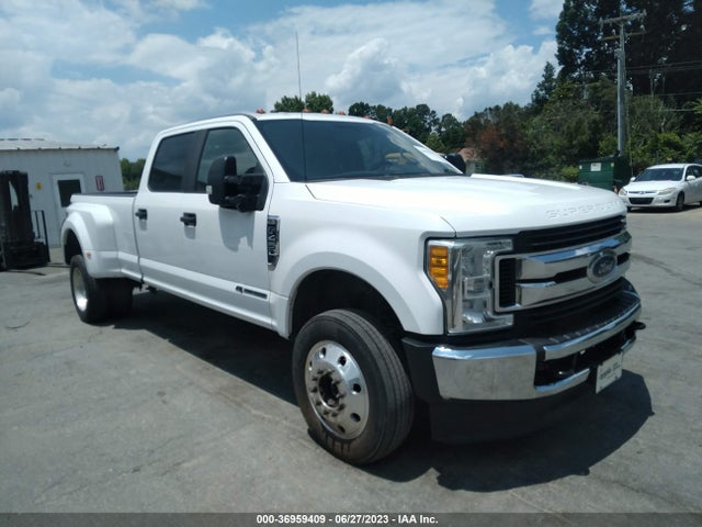 2018 Ford F-450, VIN: 1FT8W4DT1JEC86104
