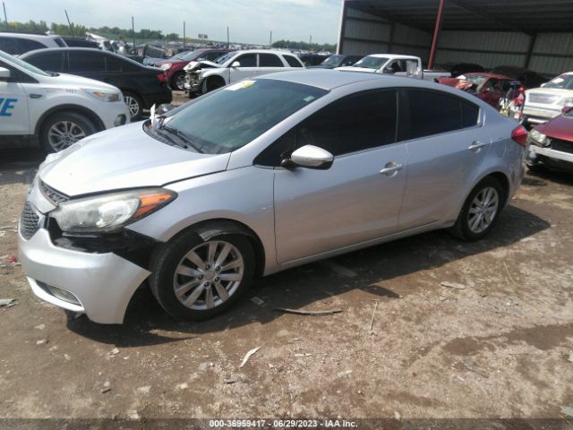 KNAFX4A80E5049188 KIA FORTE EX