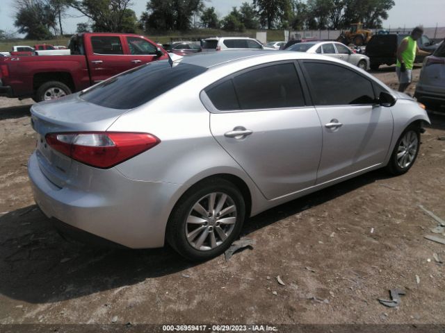 KNAFX4A80E5049188 KIA FORTE EX
