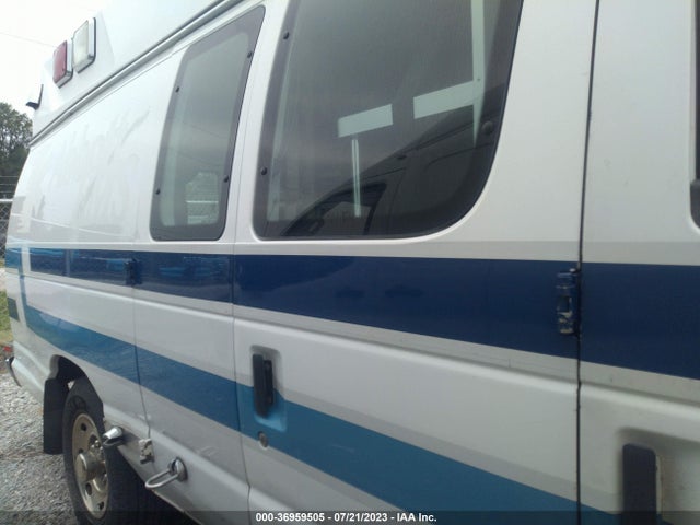 2013 FORD ECONOLINE CARGO VAN COMMERCIAL/RECREATIONAL VIN: 1FDSS3ES8DDA02085
