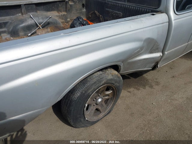 2001 MAZDA B-SERIES 2WD TRUCK DS/SE VIN: 4F4YR16U51TM03908