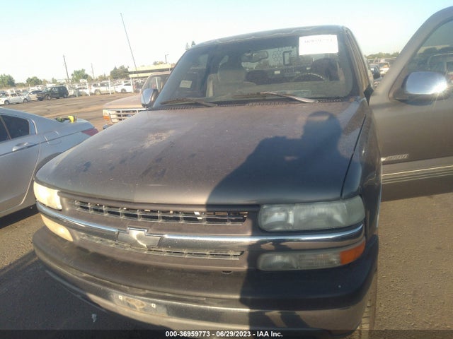 2000 CHEVROLET SILVERADO 2500 LS VIN: 1GCFC29U0YZ110962