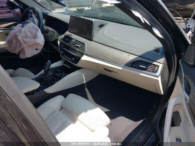 WBA13BK00NCJ19755 BMW 5 Series M550i Xdrive