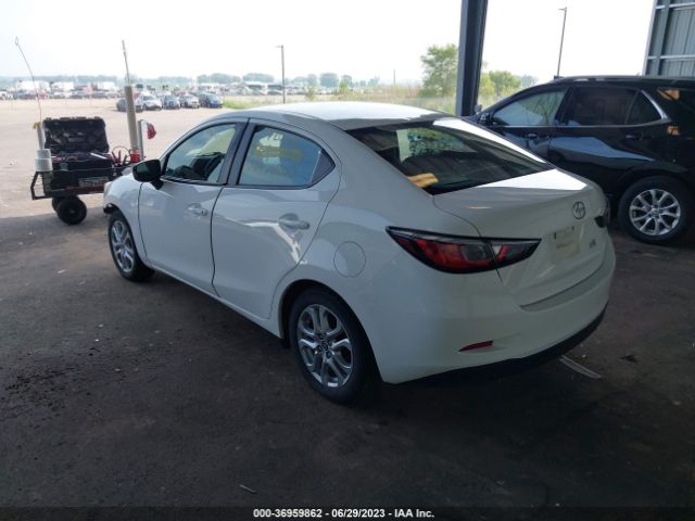 3MYDLBZV7GY109771 Scion IA