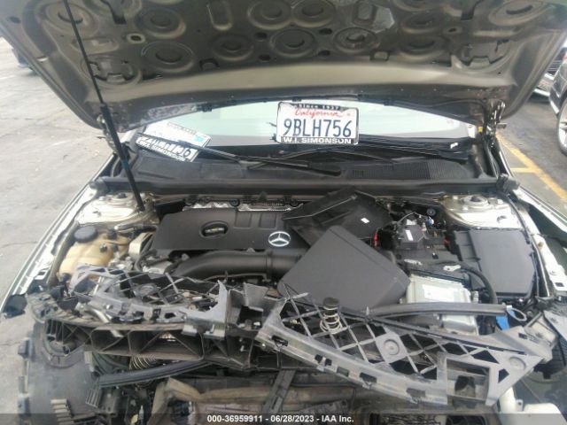 WDD3G4EB1KW001660 Mercedes-Benz A-class A 220