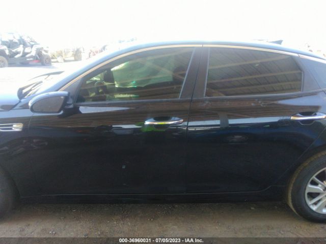 5XXGT4L36JG249292 KIA Optima Lx
