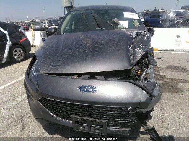Ford ESCAPE SE 2020 1FMCU0G62LUB05739 Image 3