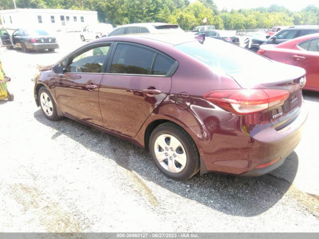 3KPFK4A71JE266448 KIA FORTE LX