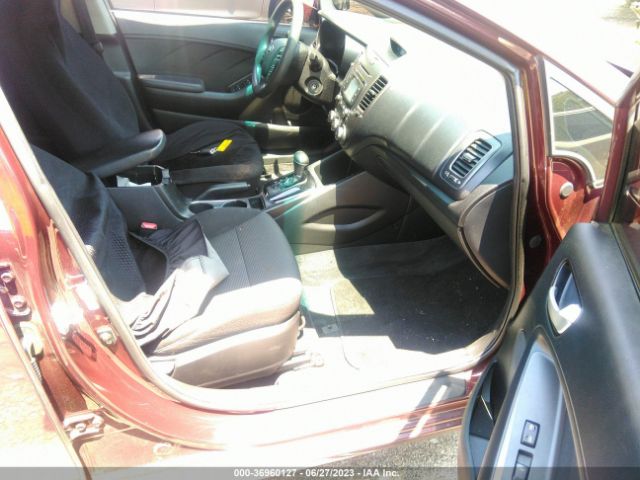 3KPFK4A71JE266448 KIA FORTE LX