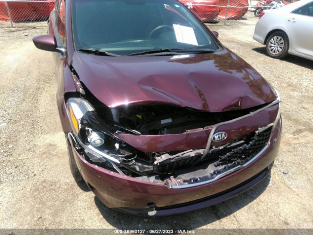 3KPFK4A71JE266448 KIA FORTE LX