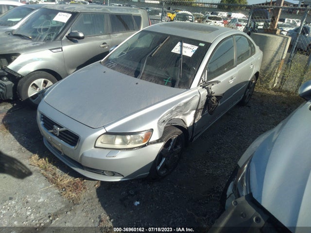 2008 VOLVO S40 2.4L VIN: YV1MS390882386760