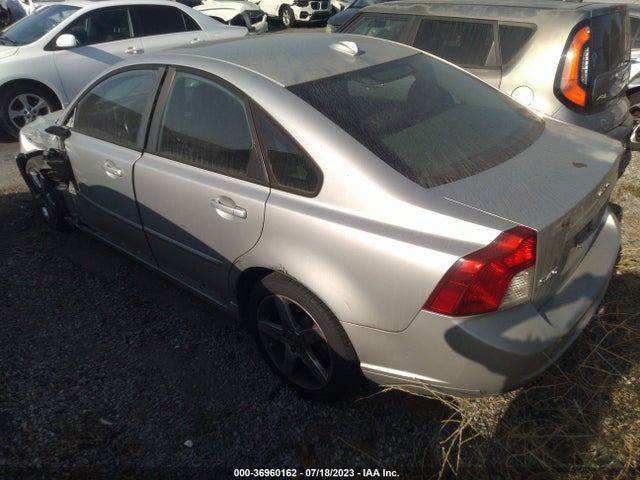 2008 VOLVO S40 2.4L VIN: YV1MS390882386760