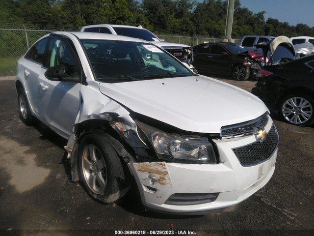 2014 1G1PC5SB4E7106959 main image